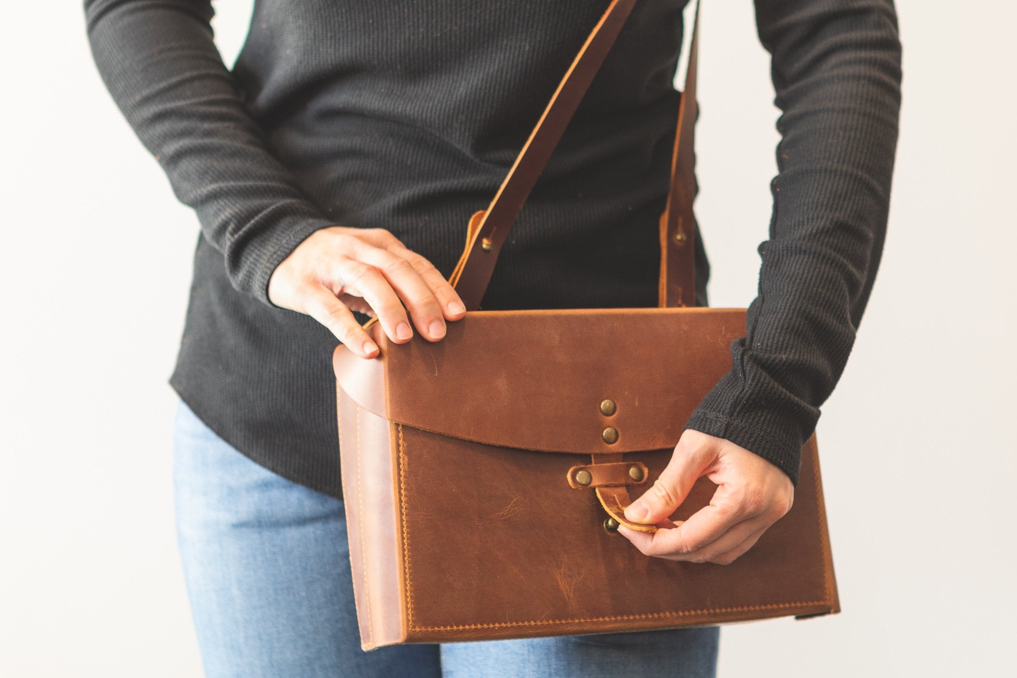 Galen Leather Writer's Medic Bag - Crazy Horse Tan