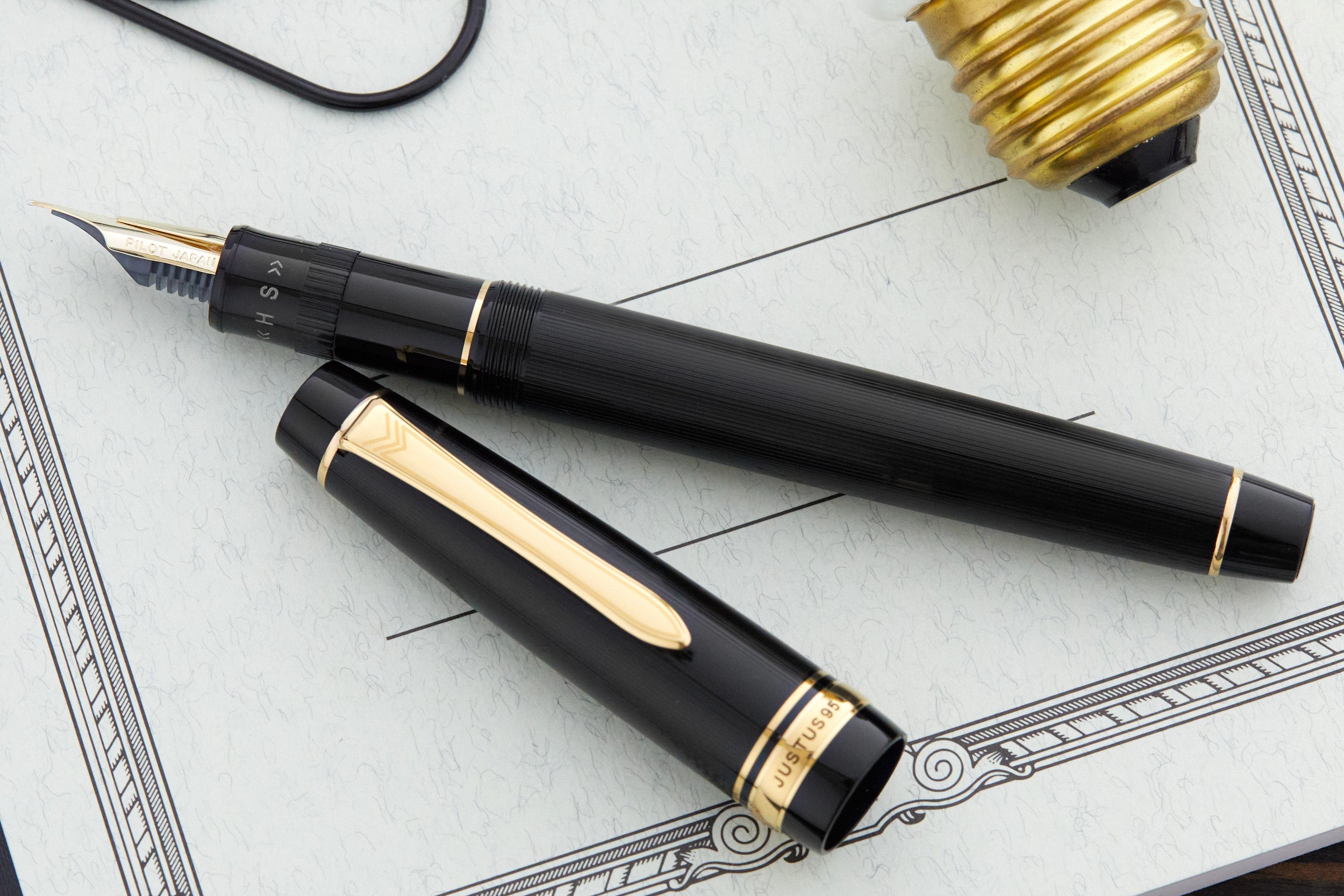 Pilot Justus 95 Fountain Pen - Black/Gold