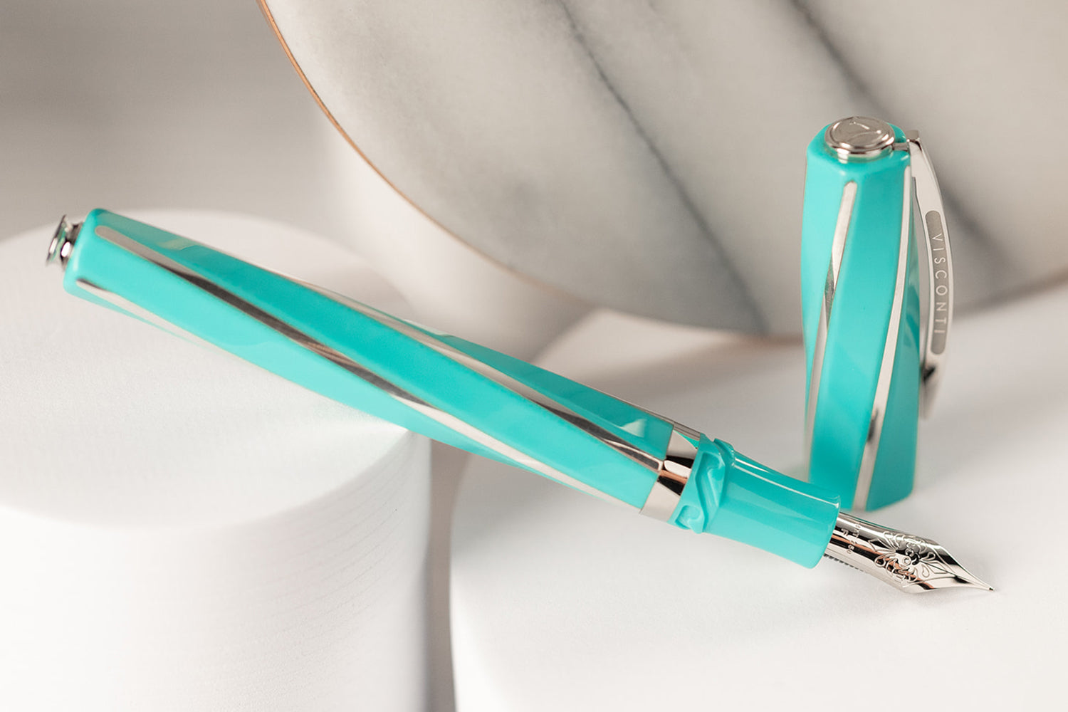 Visconti Divina Elegance Fountain Pen - Wave