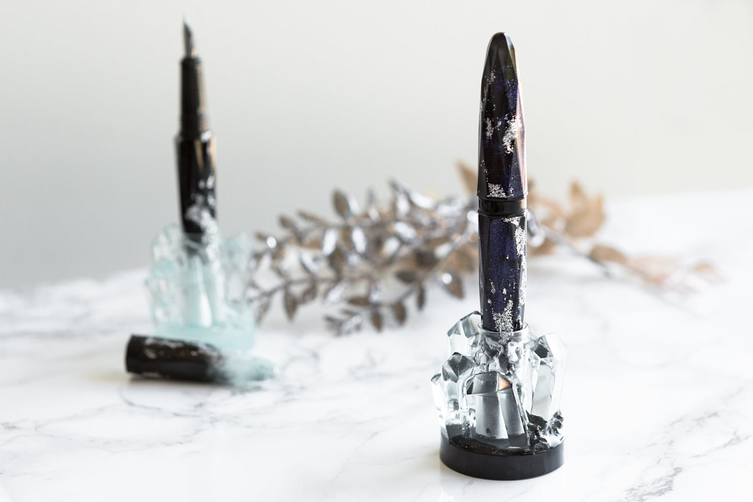 BENU Pen Holder - Crystalline