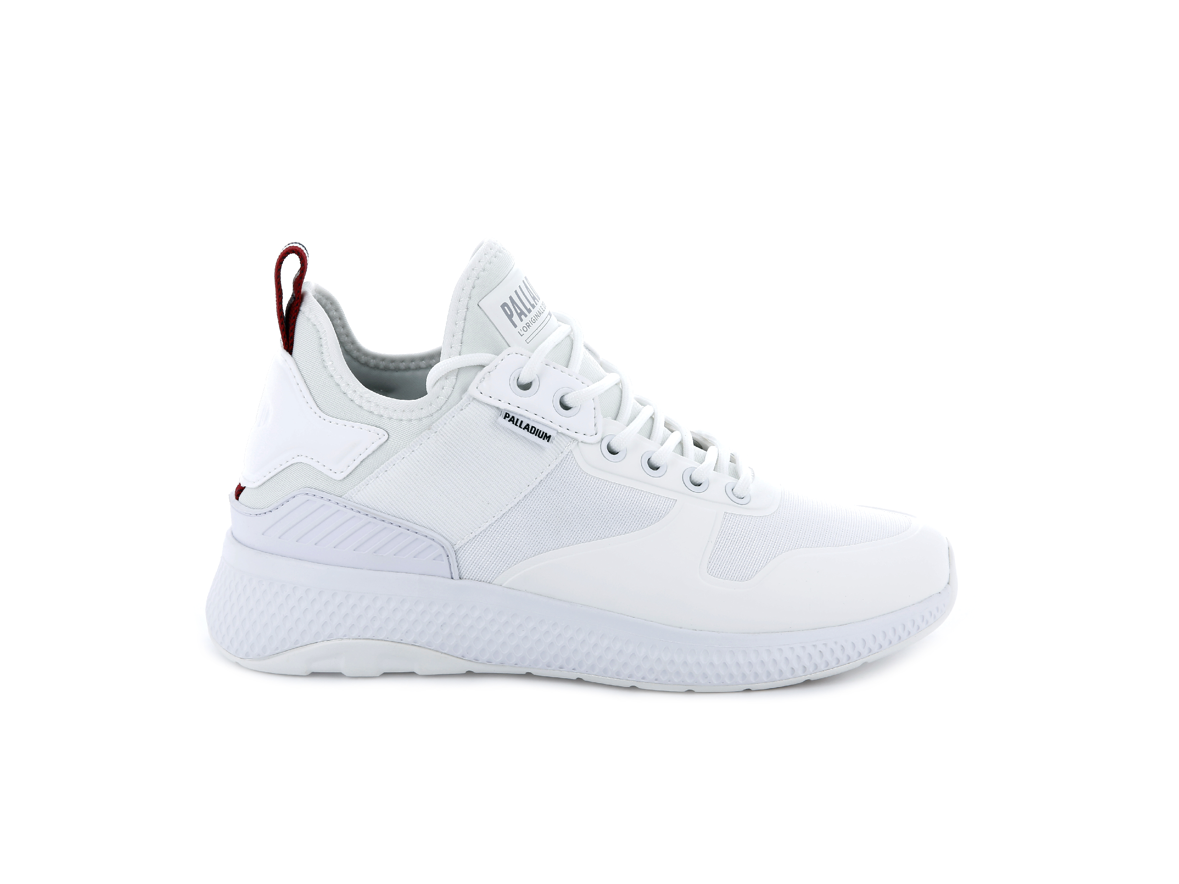 95989-142-M | AX_EON ARMY RUNNER AMPHIBIA | STAR WHITE/WHITE