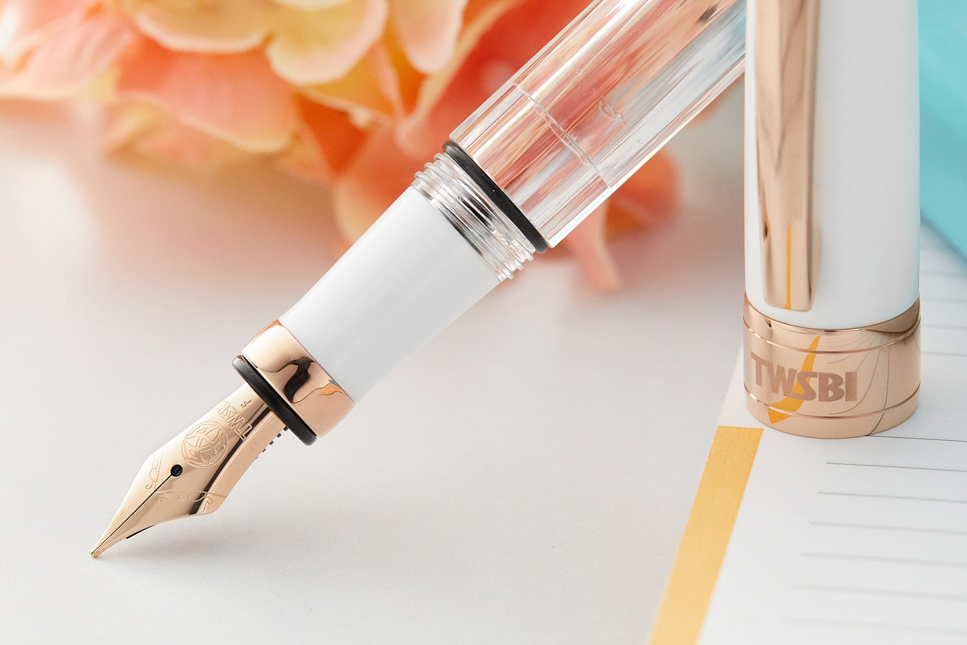 TWSBI Diamond 580 Fountain Pen - White RoseGold II