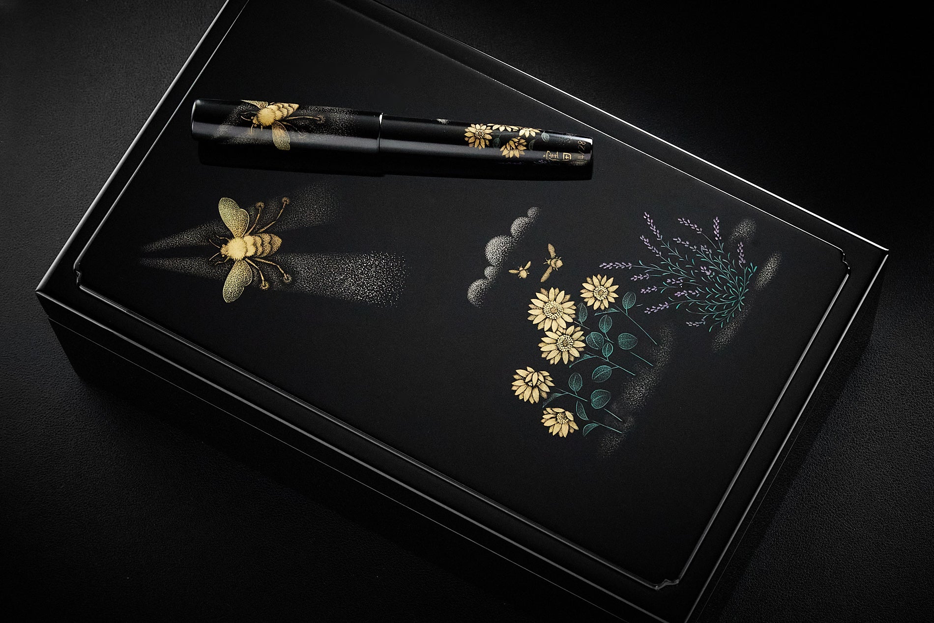 Sailor Chinkin Bumblebee Fountain Pen (Limited Edition)