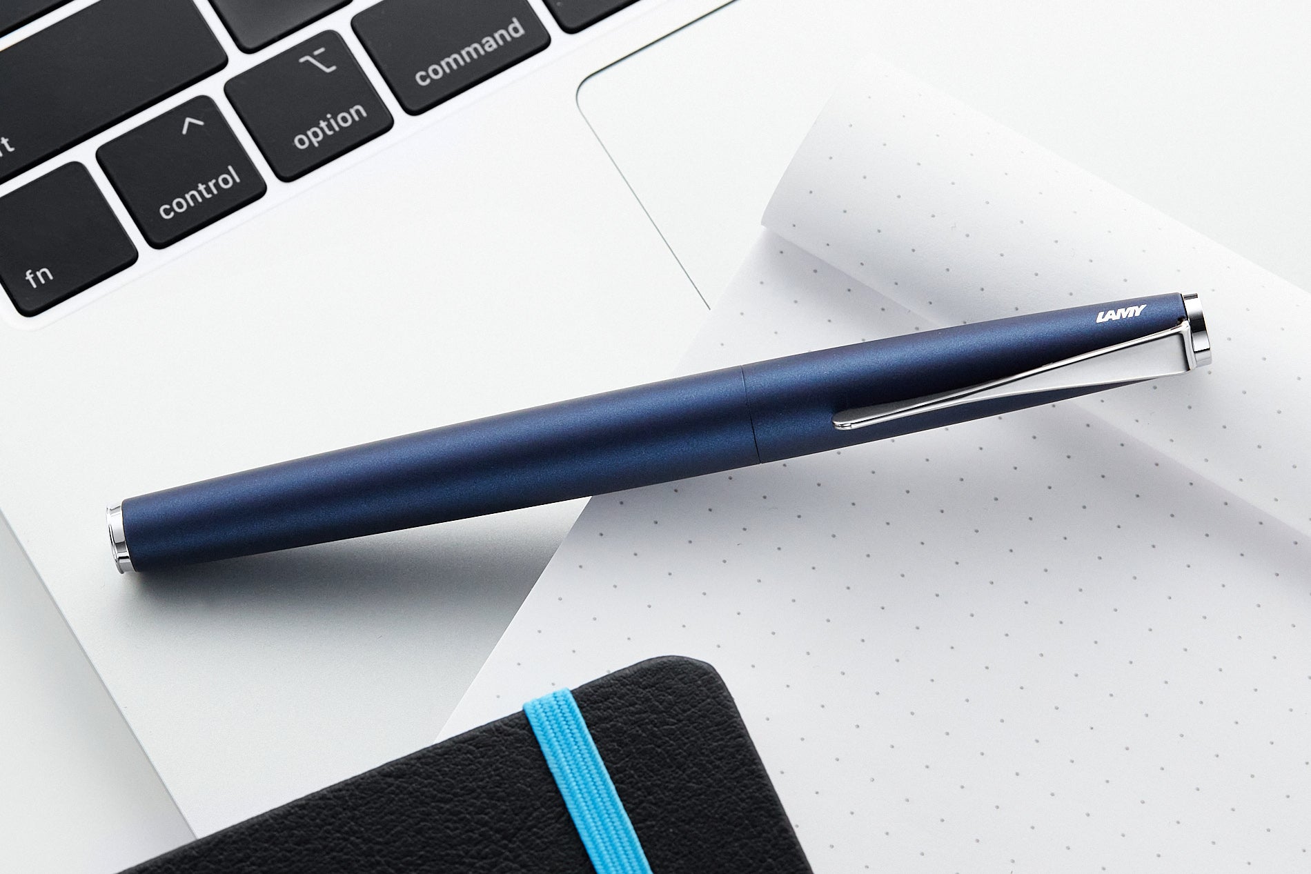 LAMY studio Fountain Pen - imperial blue