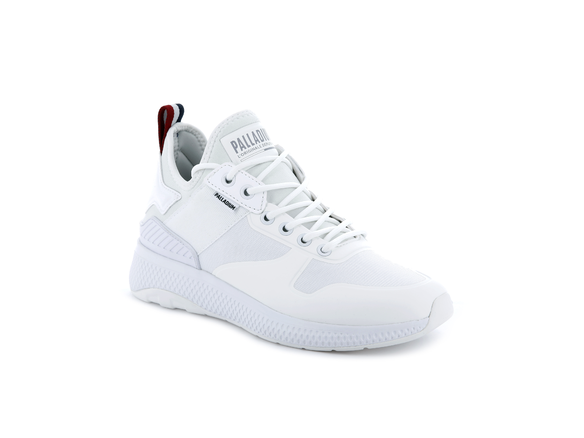 95989-142-M | AX_EON ARMY RUNNER AMPHIBIA | STAR WHITE/WHITE