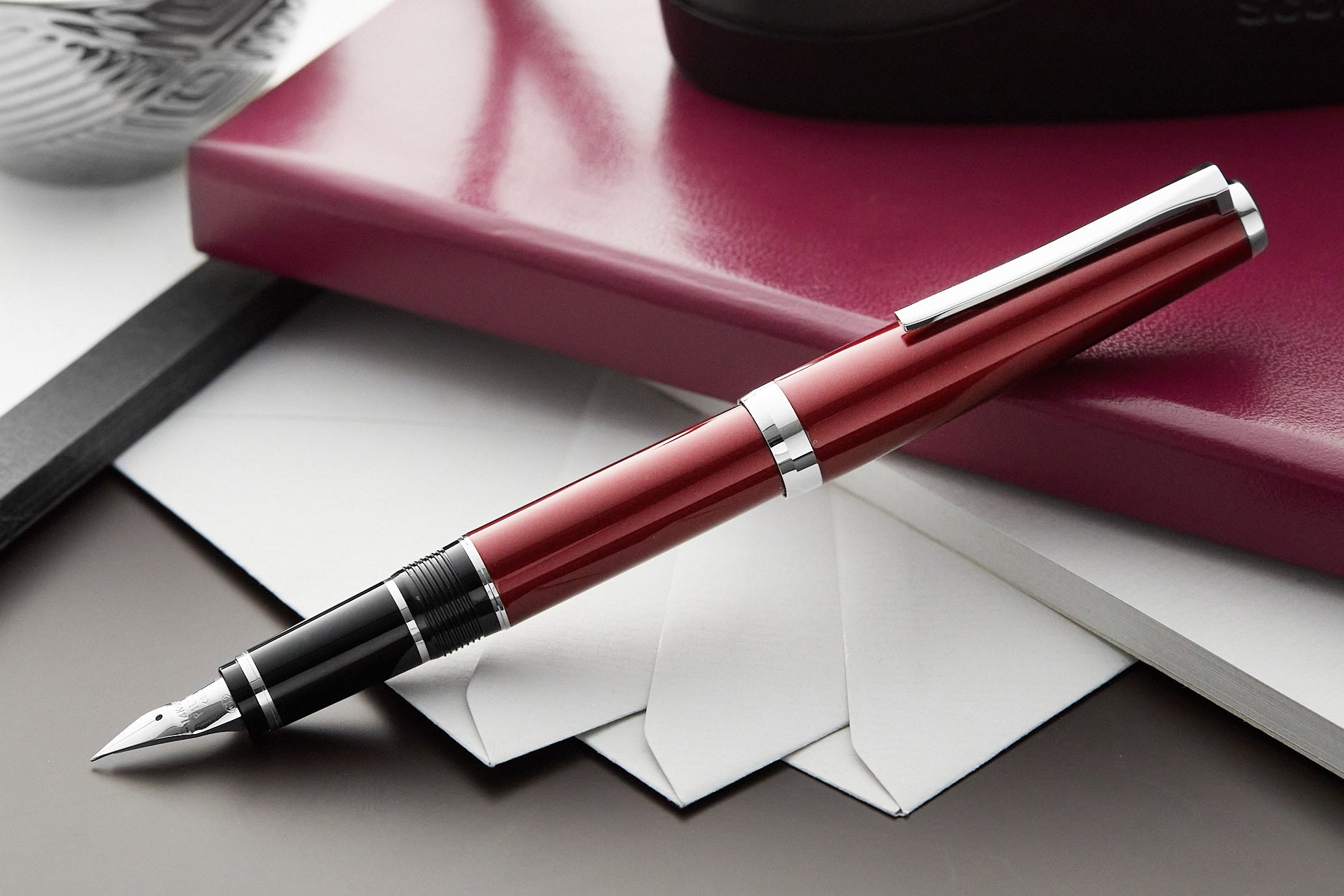 Pilot Metal Falcon Fountain Pen - Burgundy