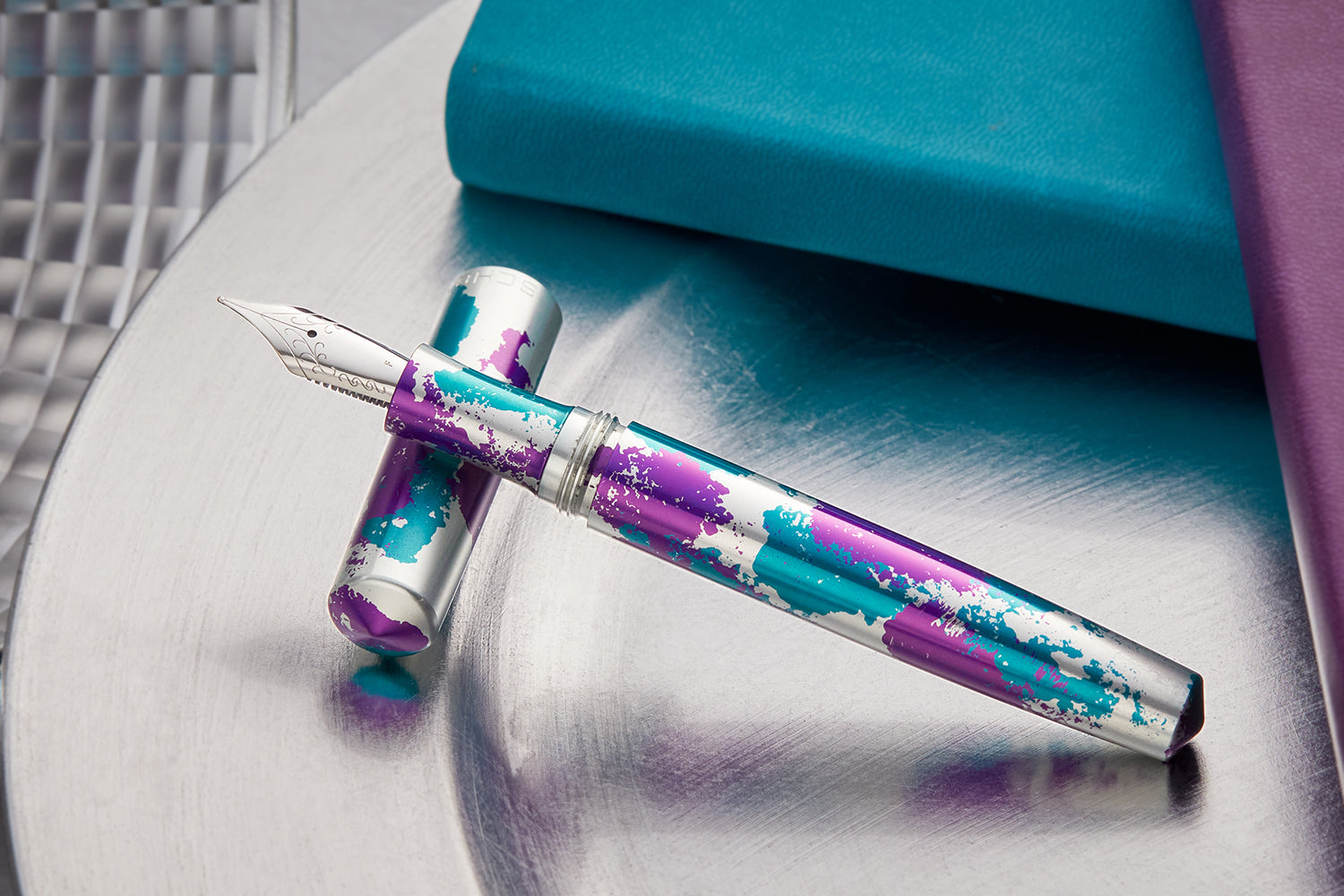 Schon DSGN Full Sized Fountain Pen - Aqua Jazz