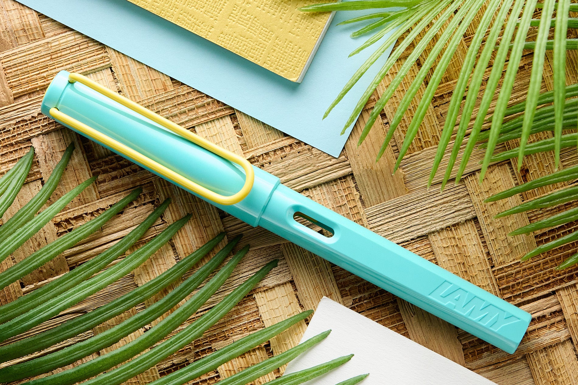 LAMY safari Fountain Pen - pina colada (Special Edition)