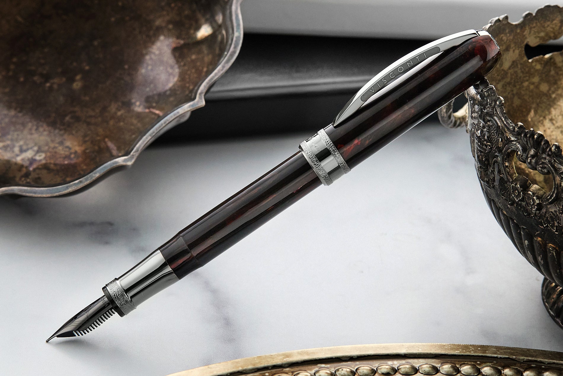 Visconti Comedia Fountain Pen - Inferno