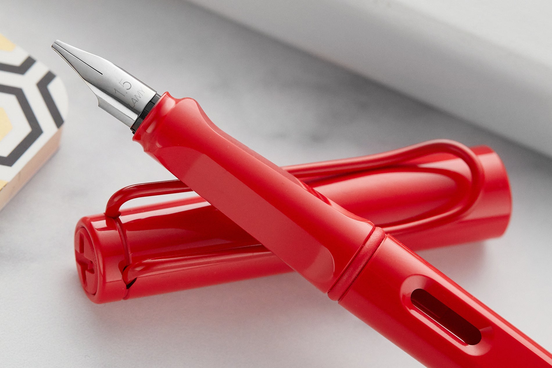 LAMY joy Fountain Pen - strawberry