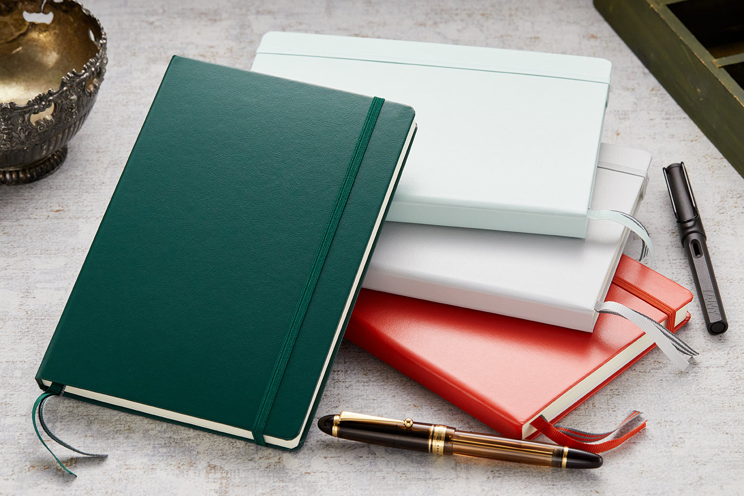 Leuchtturm1917 Medium A5 Notebook - Forest Green, Dot Grid