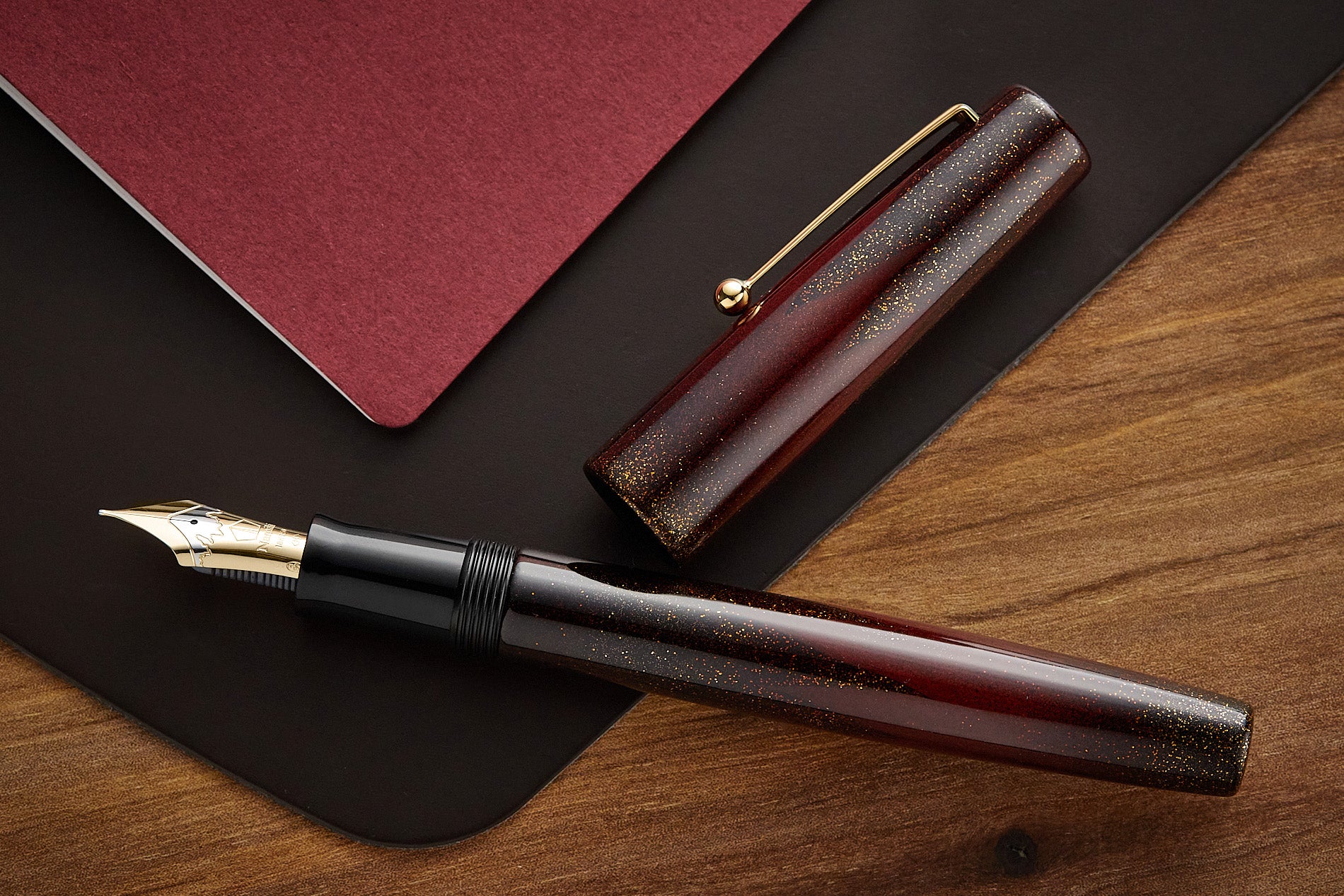 Namiki Aya Maki-e Fountain Pen - Akatsuki Red