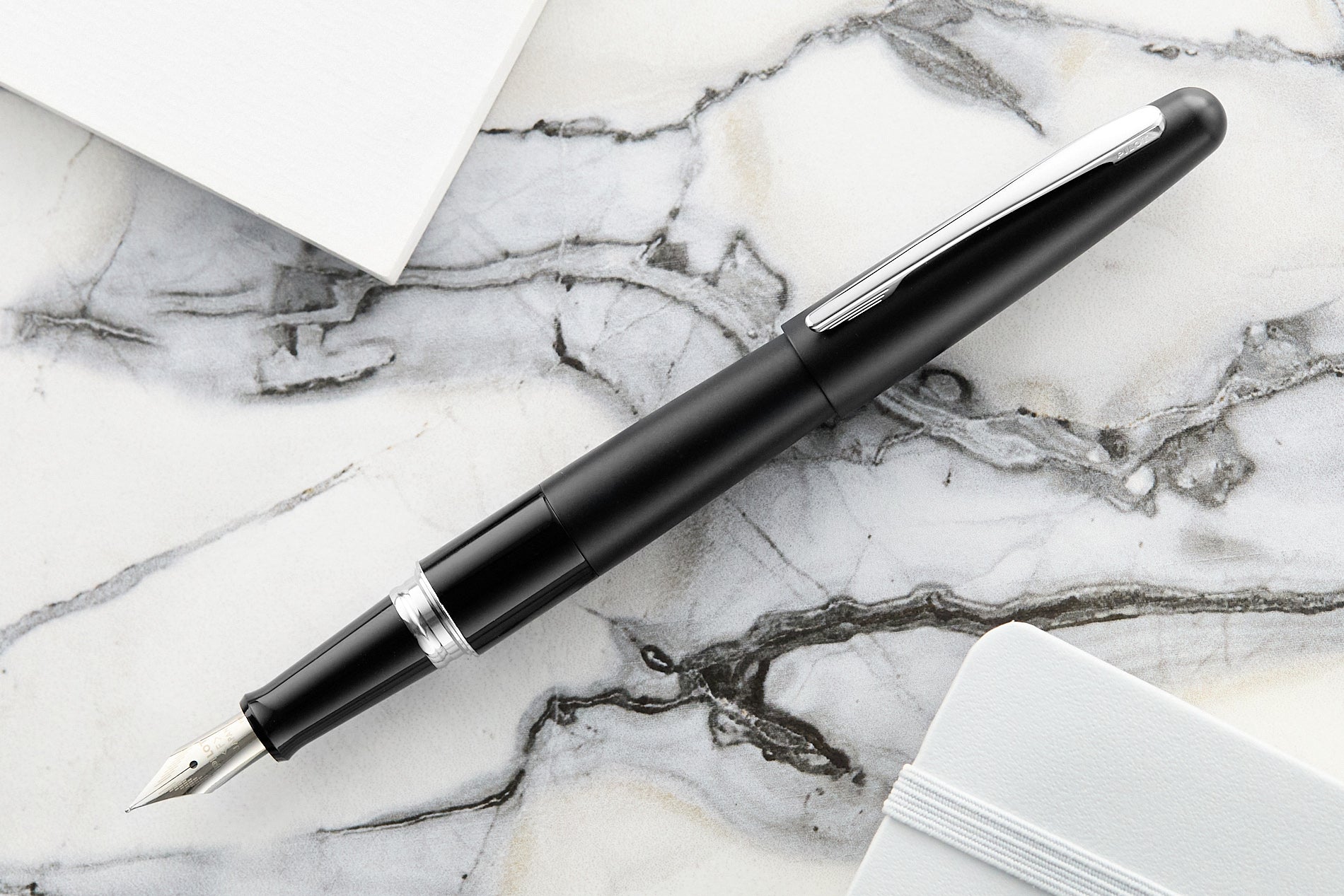 Pilot Metropolitan Fountain Pen - Black Plain