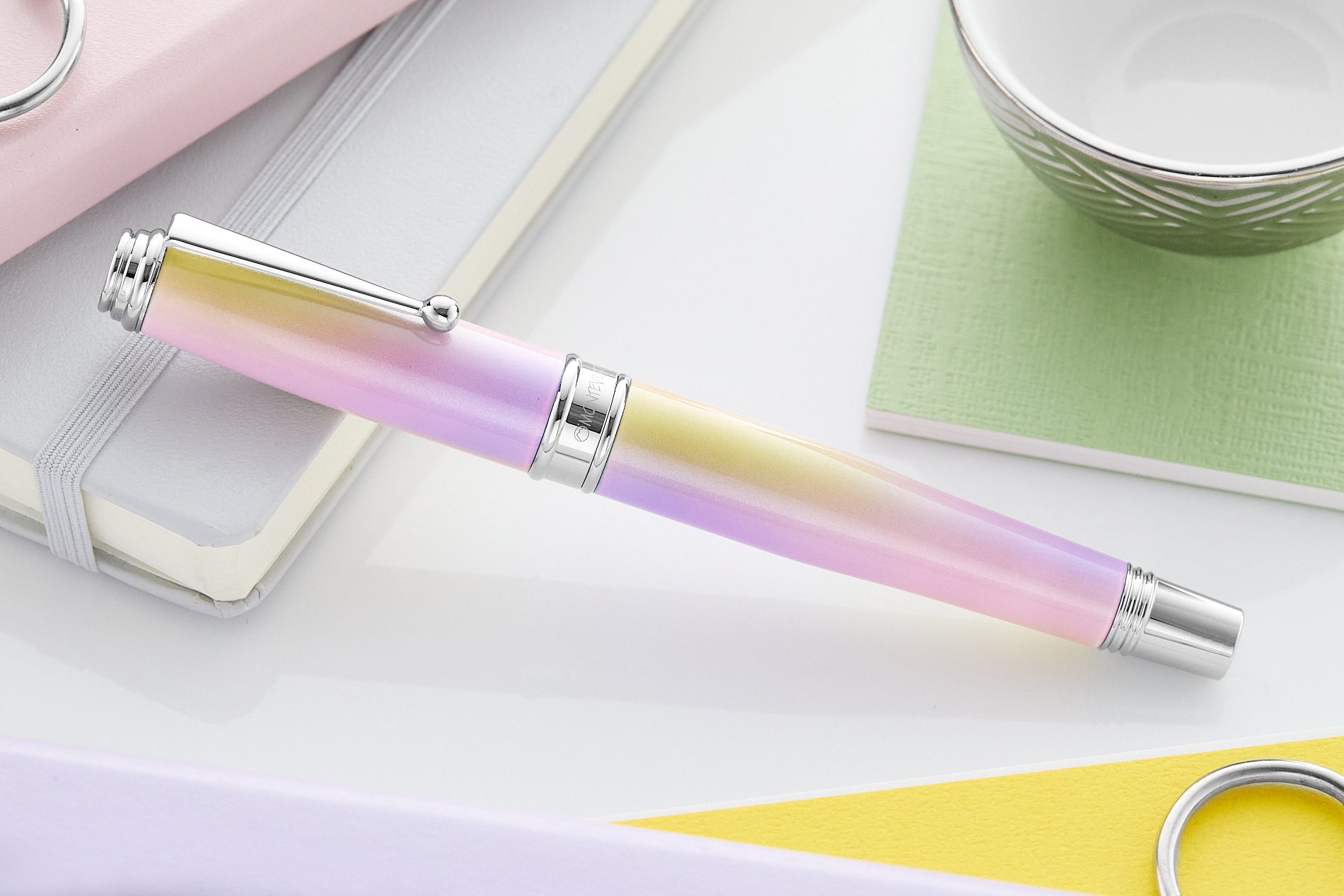 Monteverde Invincia Deluxe Fountain Pen - Lilac/Yellow Ombré (Limited Edition)