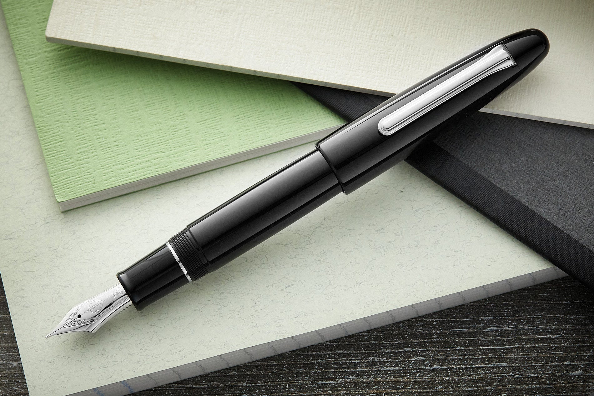 Sailor 1911 King of Pens Ebonite Fountain Pen - Black/Silver