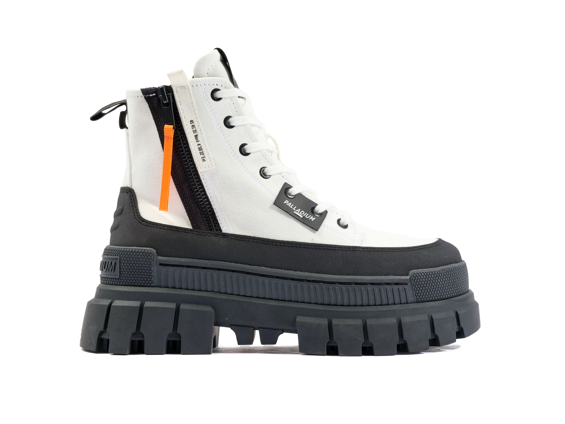 98860-116-M | REVOLT BOOT ZIP TX | STAR WHITE