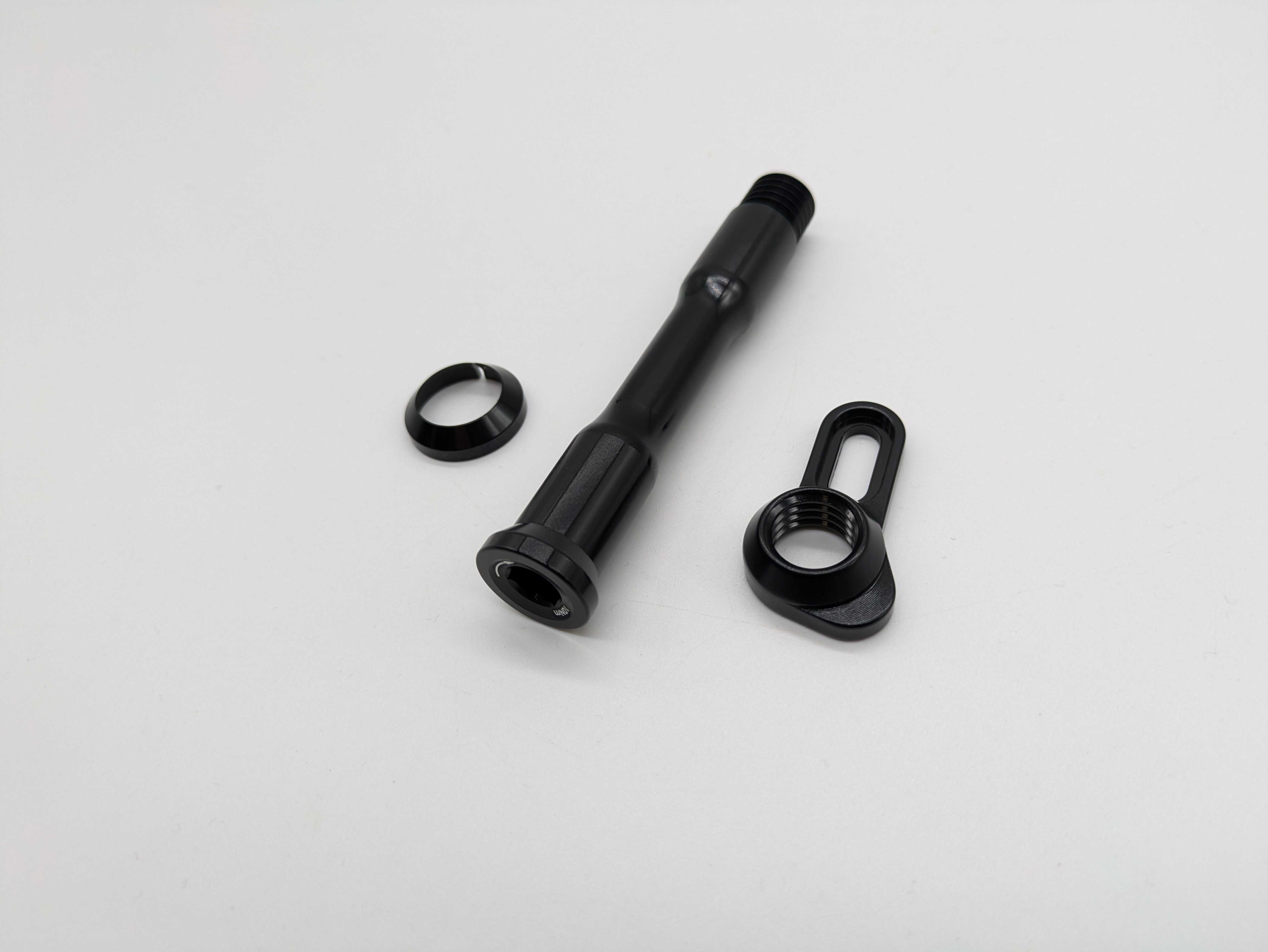 Superior Main Pivot Bolt Washer and Chain Guide MY20-RME01