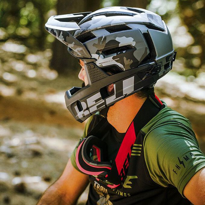 Bell Super Air R MIPS - Trail-Enduro Helmet